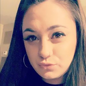 Meet your Posher, Roni